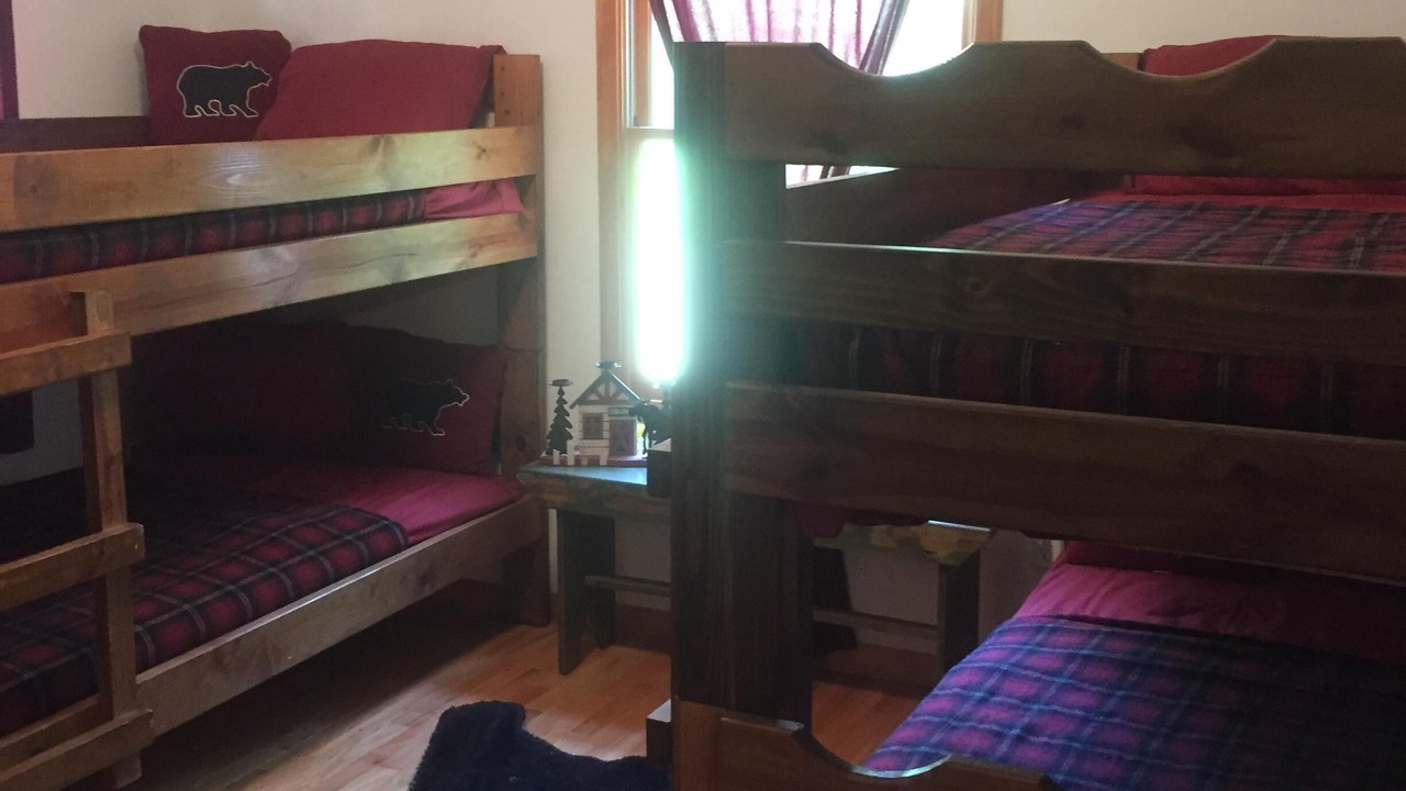 Photo of Bedroom in Tarheel