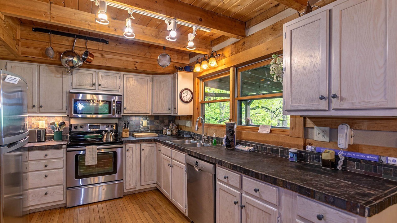 Photo of Kitchen in Sugar Grove