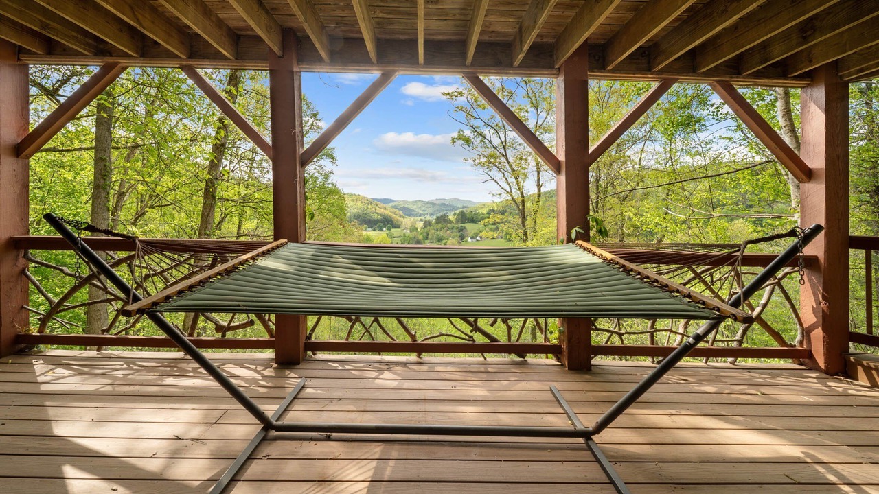Photo of Outdoor in Sugar Grove