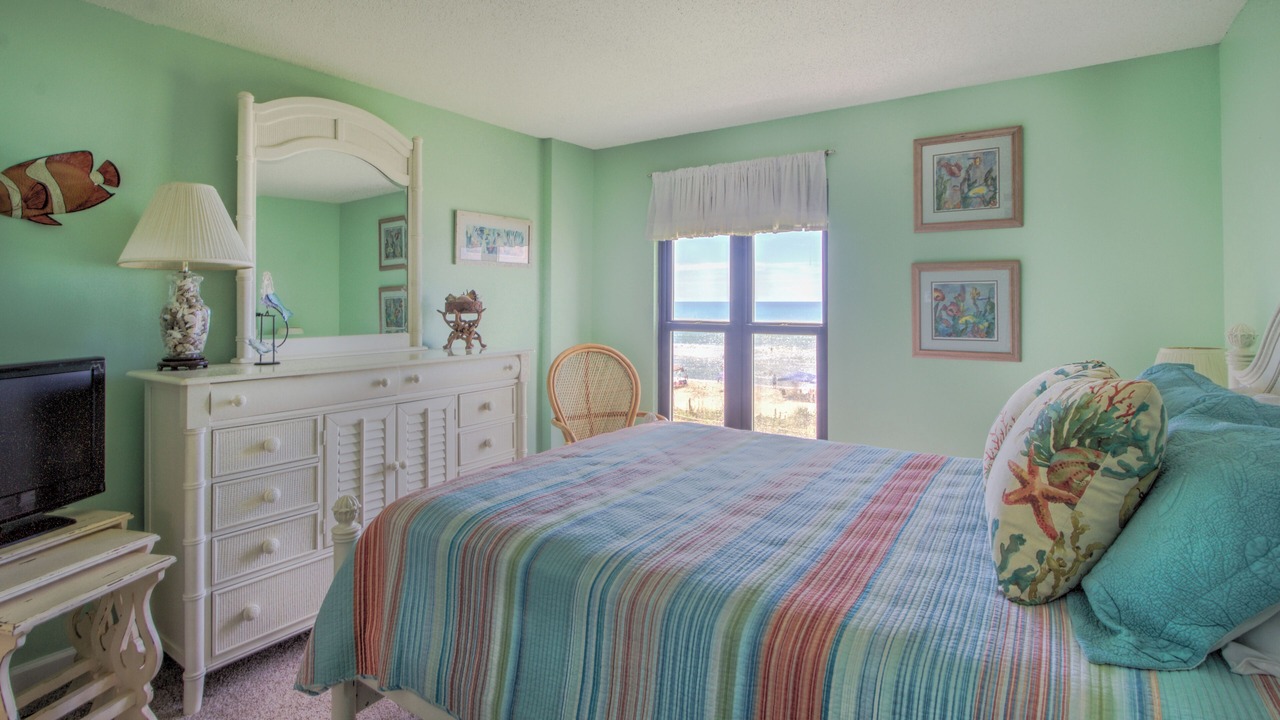 Photo of Bedroom in Indian Beach