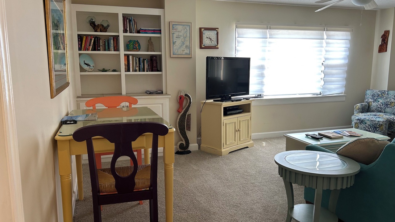 Photo of Livingroom in Indian Beach