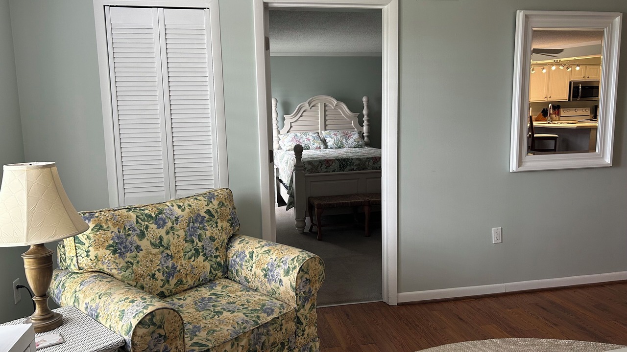 Photo of Bedroom in Indian Beach