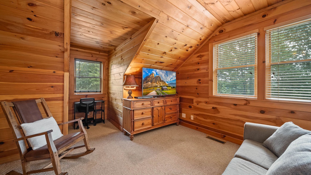 Photo of Livingroom in Boone