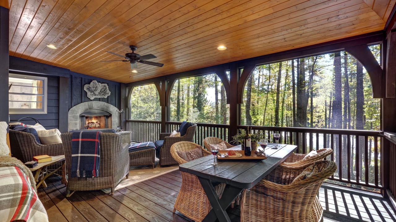 Photo of Outdoor in Lake Sequoyah