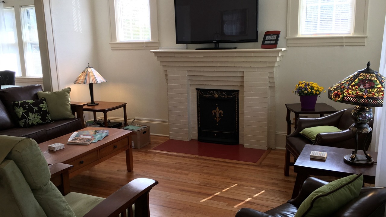 Photo of Livingroom in Falconhurst