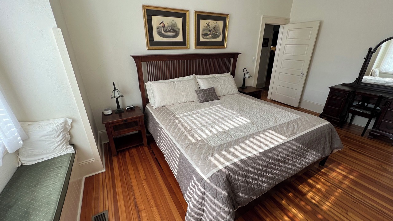 Photo of Bedroom in Falconhurst