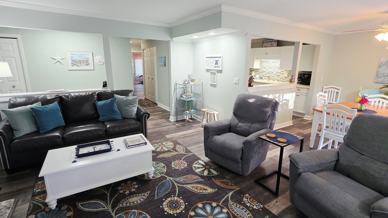 Photo of Bedroom in Shipyard Plantation
