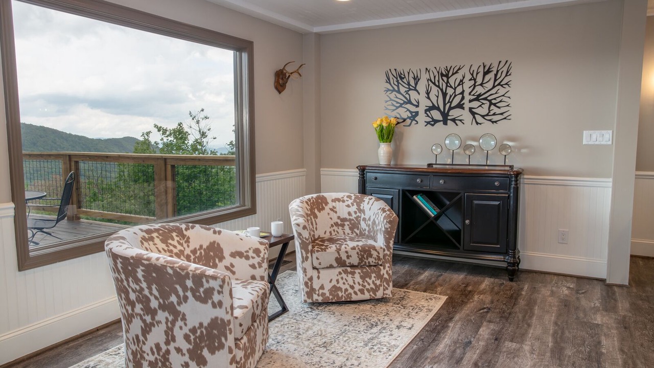 Photo of Bedroom in Seven Devils