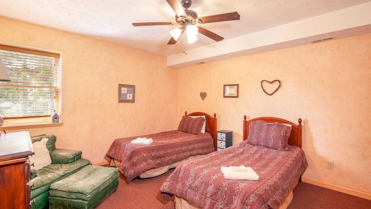 Photo of Bedroom in Foscoe