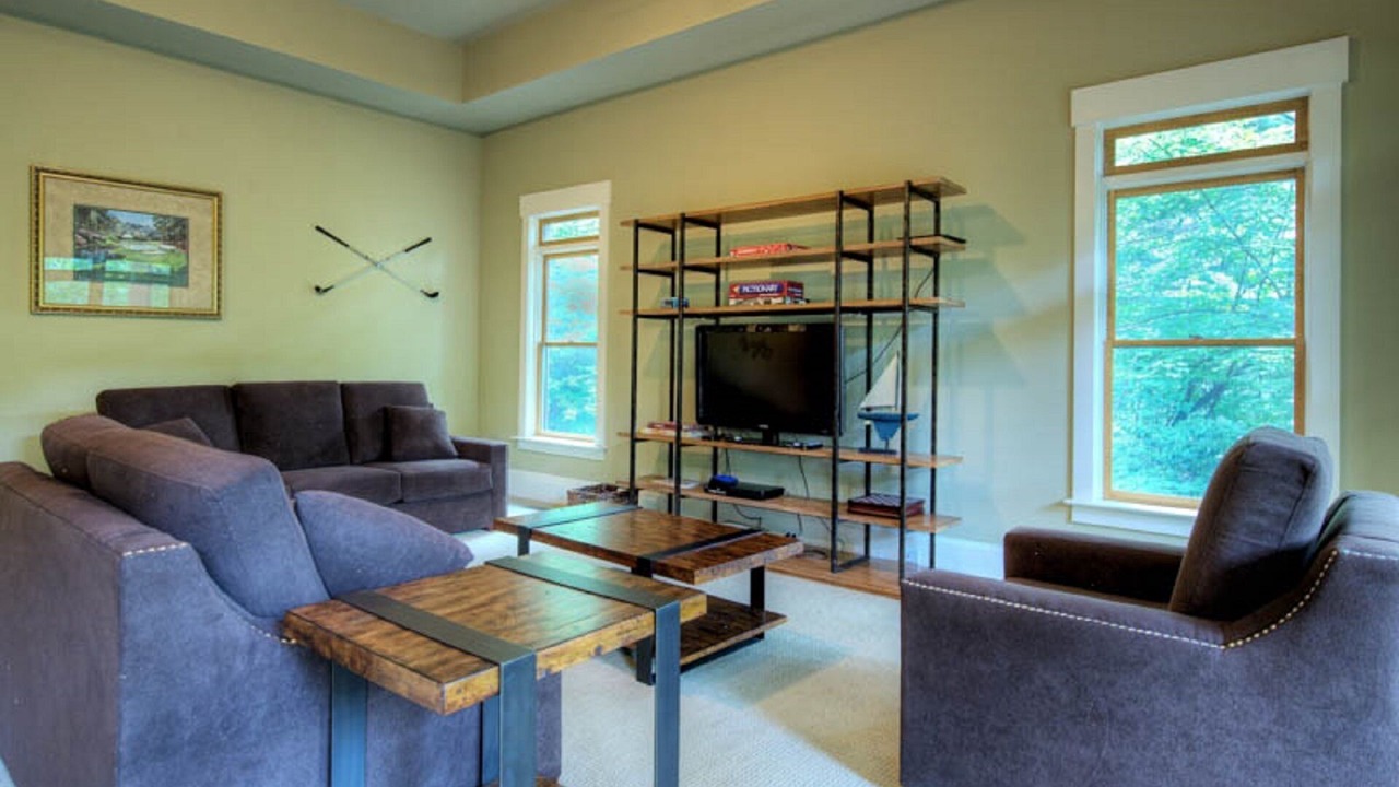 Photo of Livingroom in Lake Toxaway