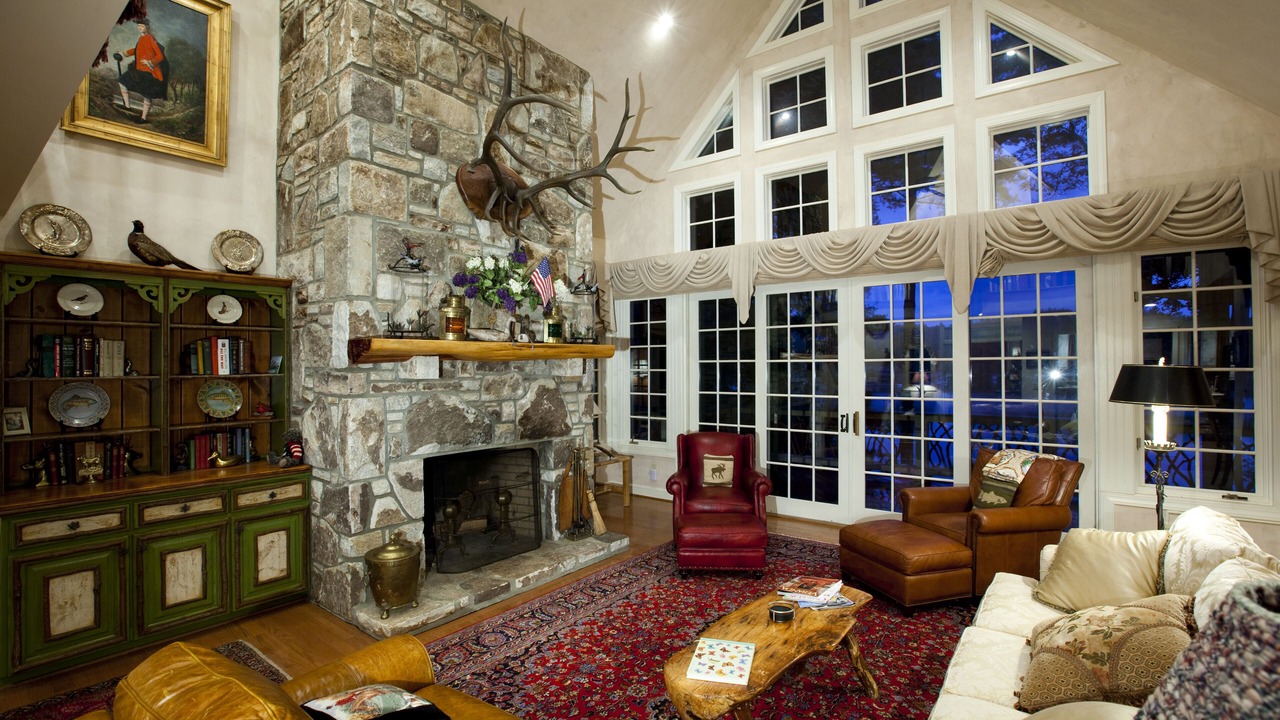 Photo of Livingroom in Lake Toxaway