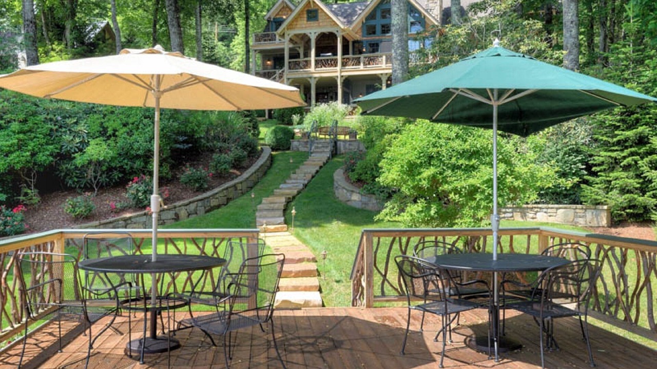 Photo of Outdoor in Lake Toxaway