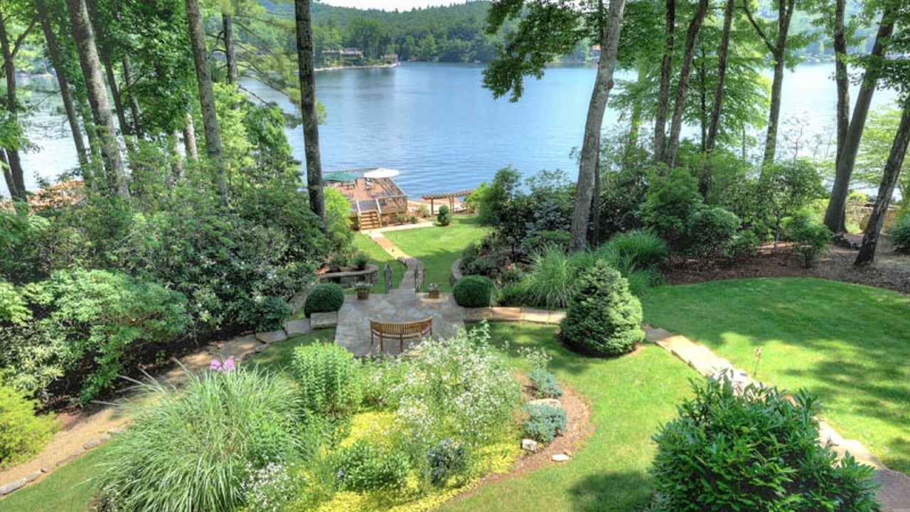 Photo of Outdoor in Lake Toxaway