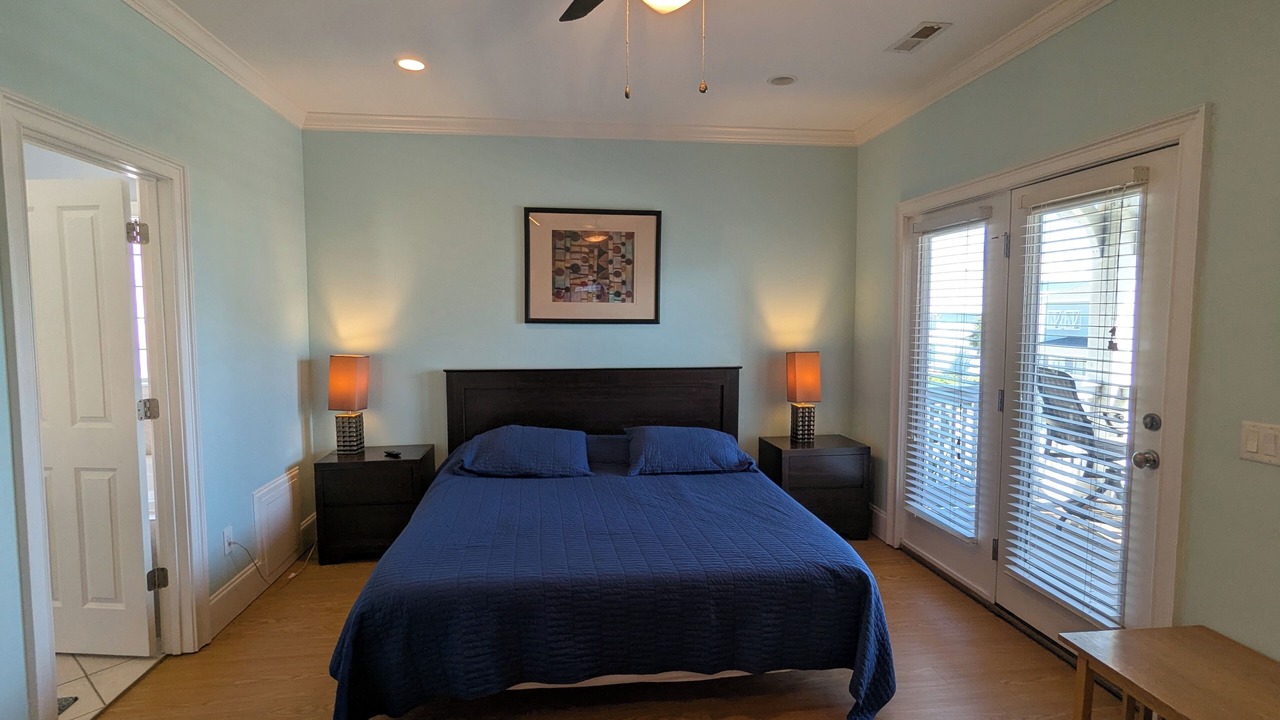 Photo of Bedroom in Wilmington Beach