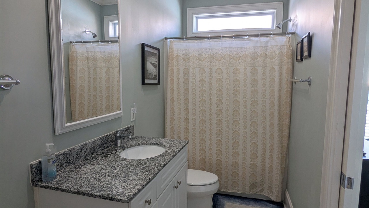 Photo of Bathroom in Wilmington Beach