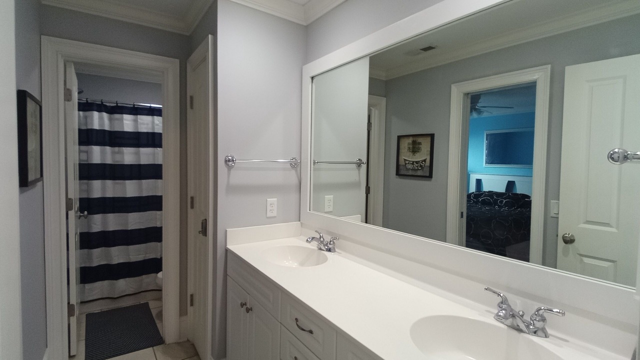 Photo of Bathroom in Wilmington Beach