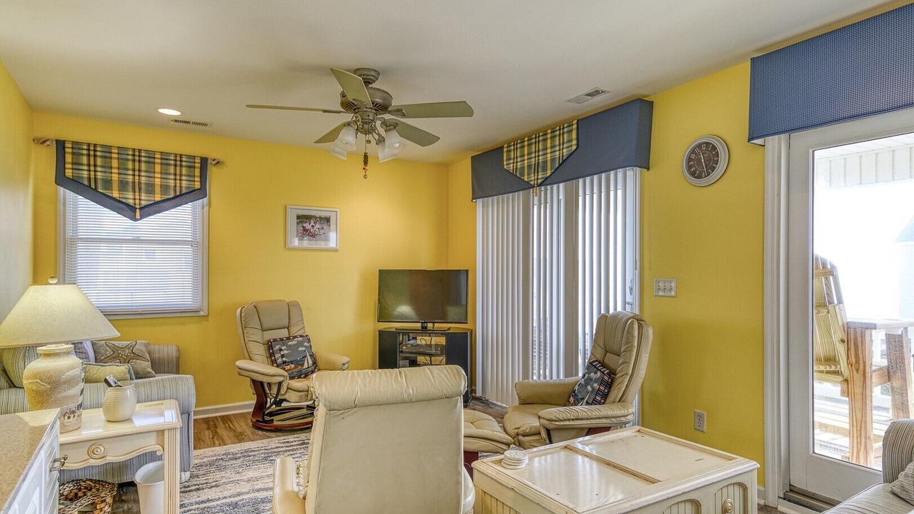 Photo of Bedroom in Ocean City Beach