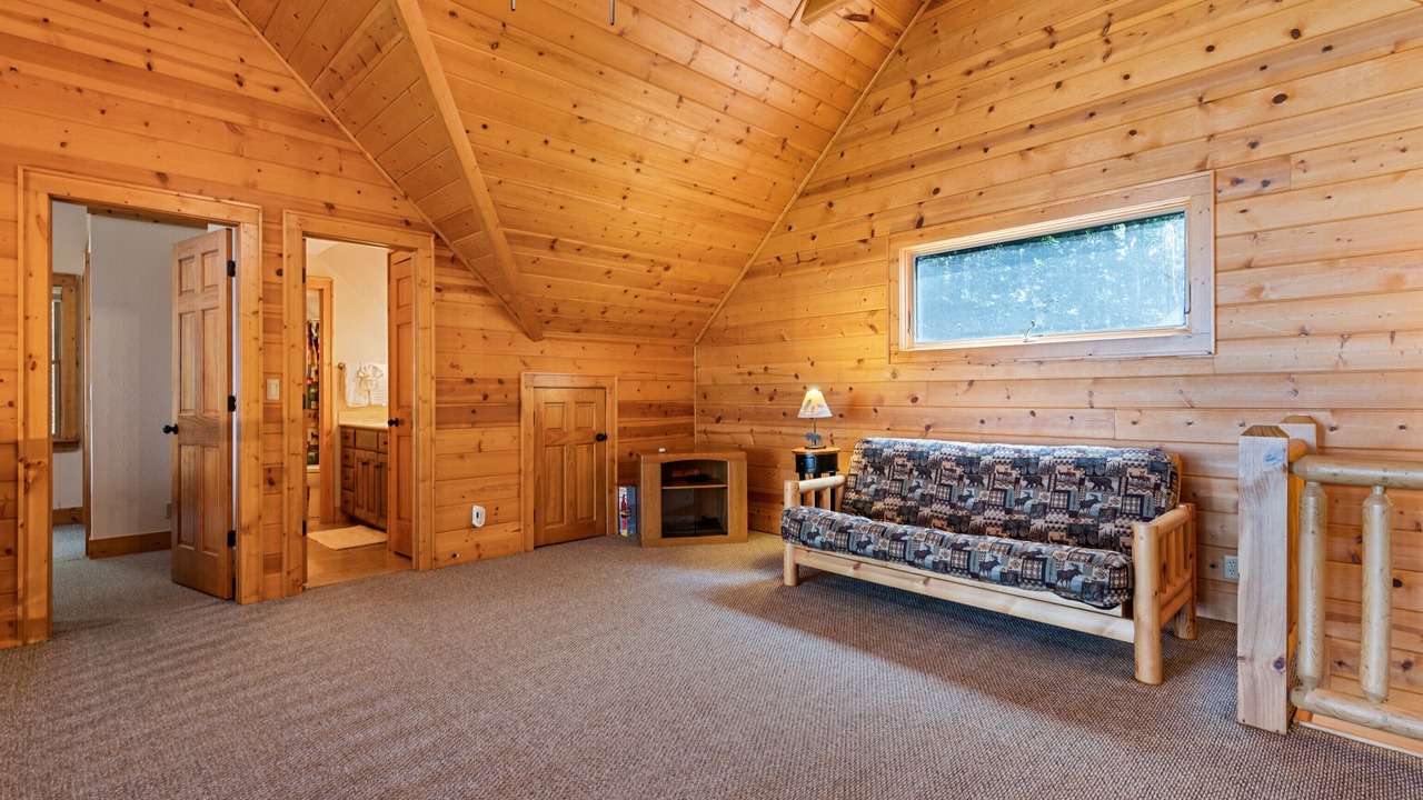 Photo of Livingroom in Waynesville