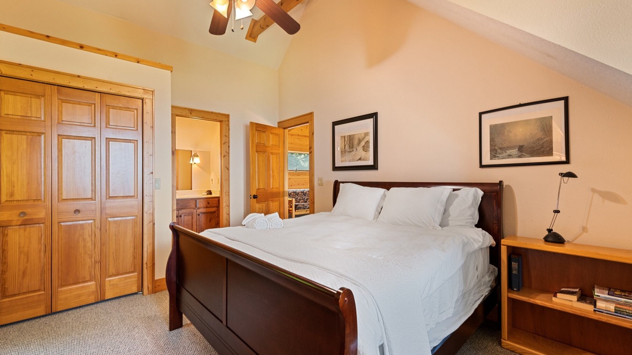 Photo of Bedroom in Waynesville