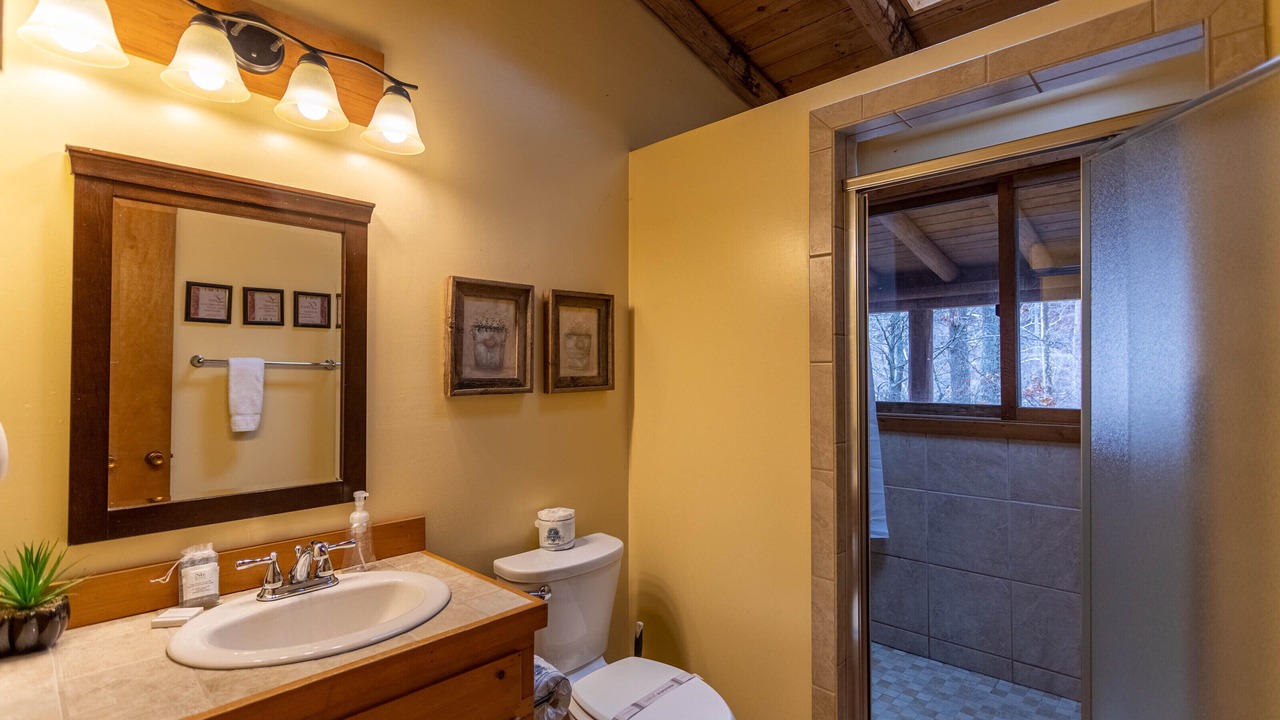 Photo of Bathroom in Boone