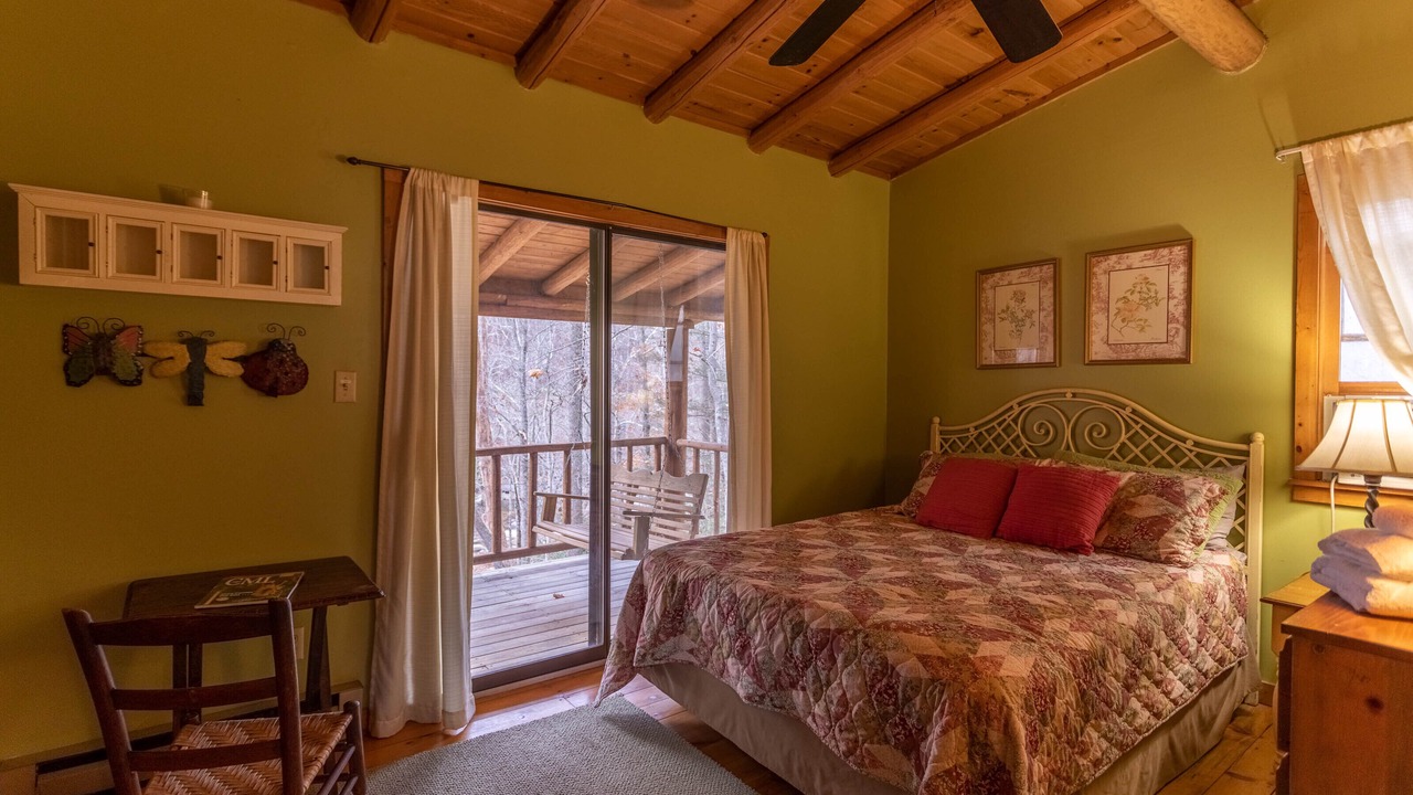 Photo of Bedroom in Boone