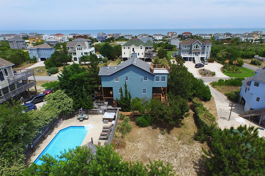 Photo of Others in Whalehead Beach
