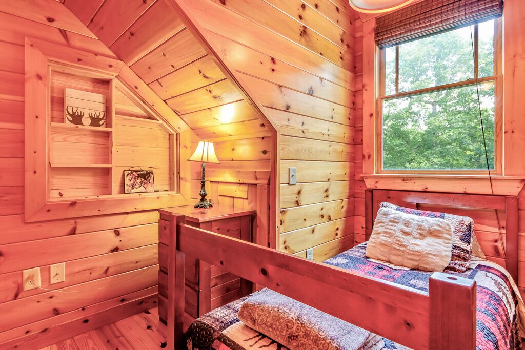 Photo of Bedroom in Rutherfordton