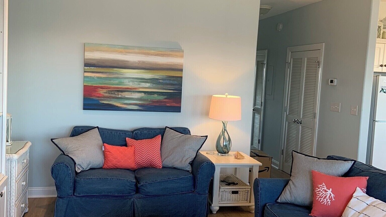 Photo of Livingroom in Indian Beach