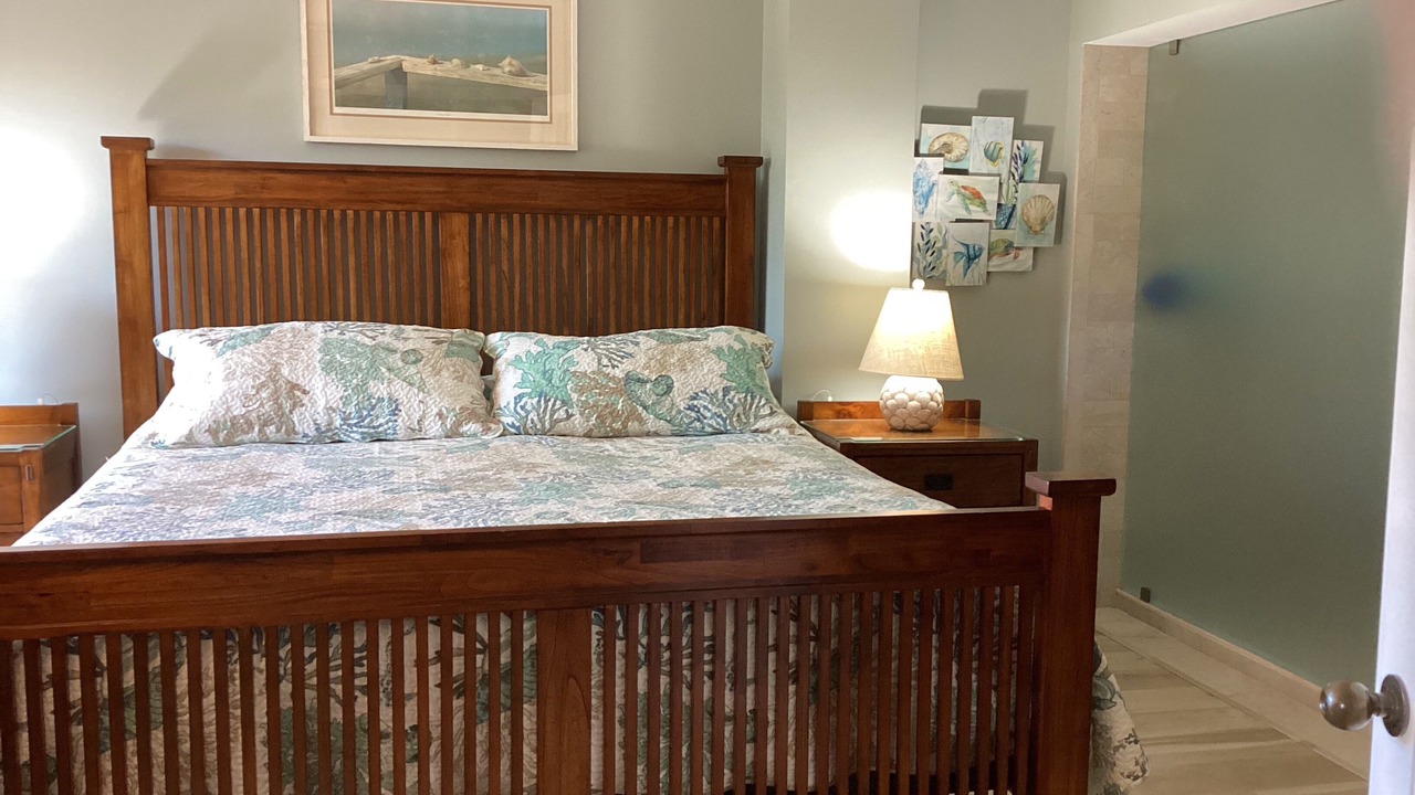 Photo of Bedroom in Palmetto Dunes