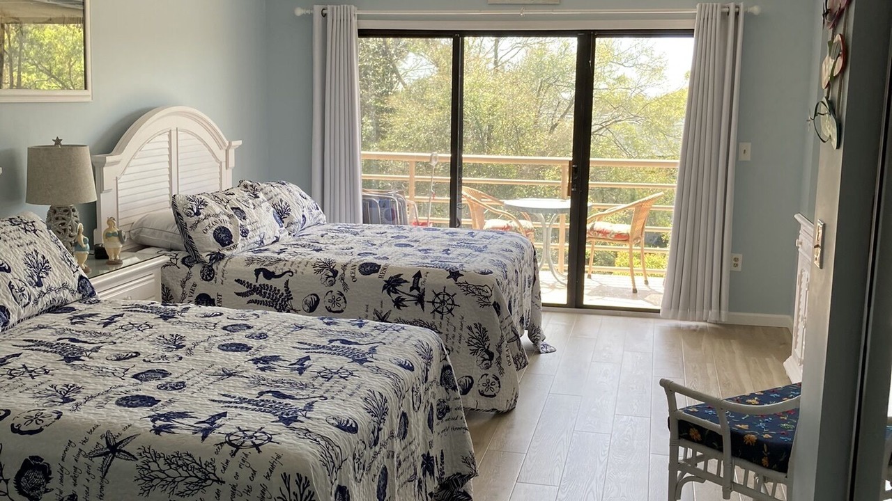 Photo of Bedroom in Palmetto Dunes
