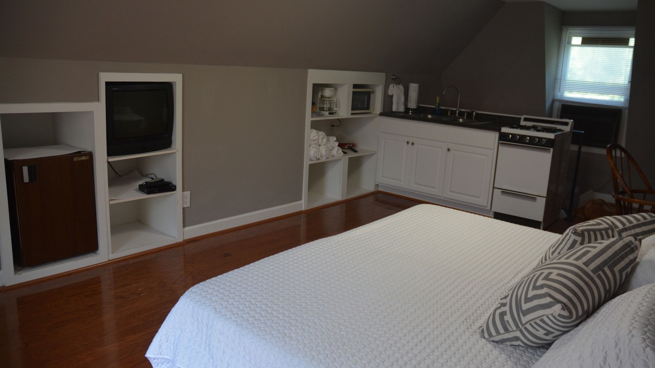 Photo of Bedroom in Elon