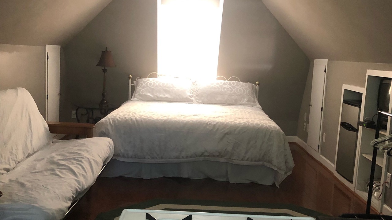 Photo of Bedroom in Elon