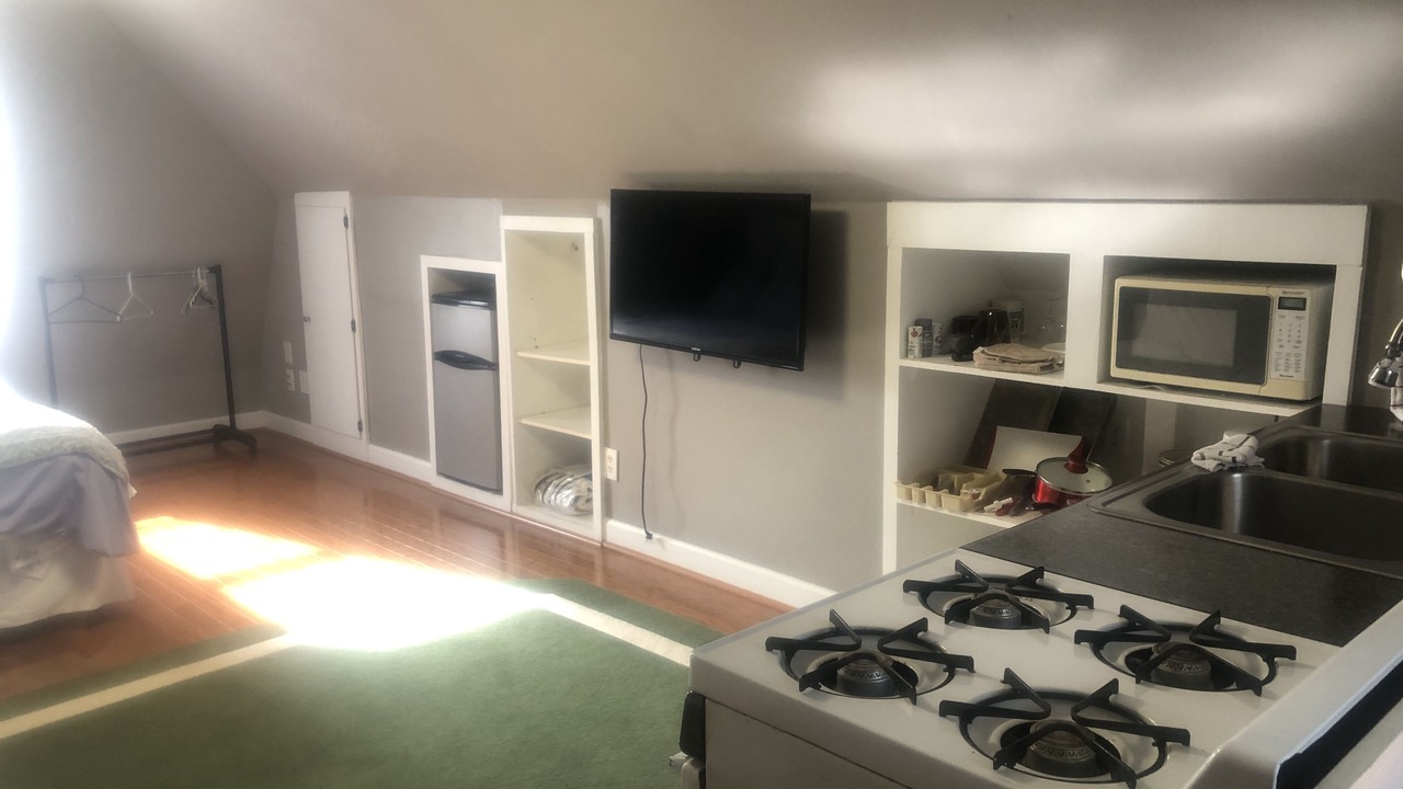 Photo of Bedroom in Elon