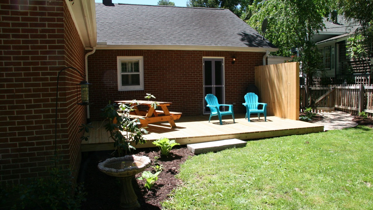 Photo of Outdoor in Hyman Heights Historic District