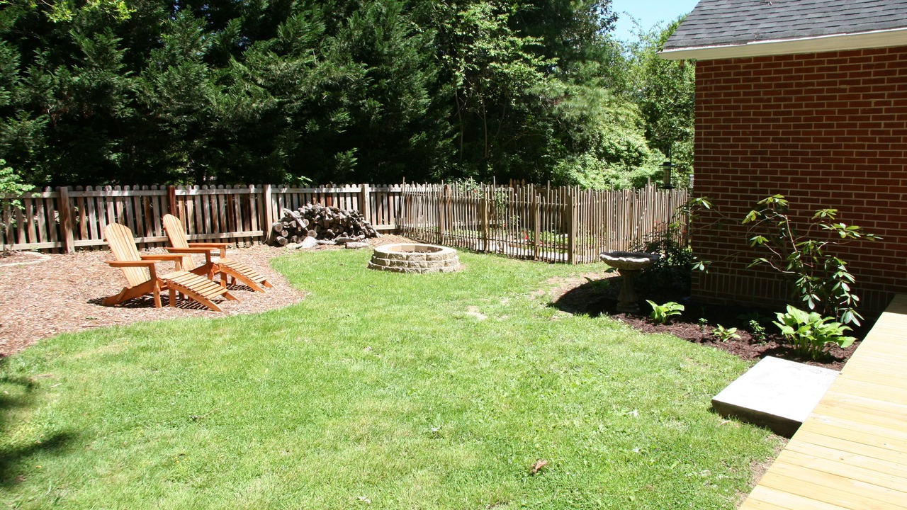Photo of Outdoor in Hyman Heights Historic District