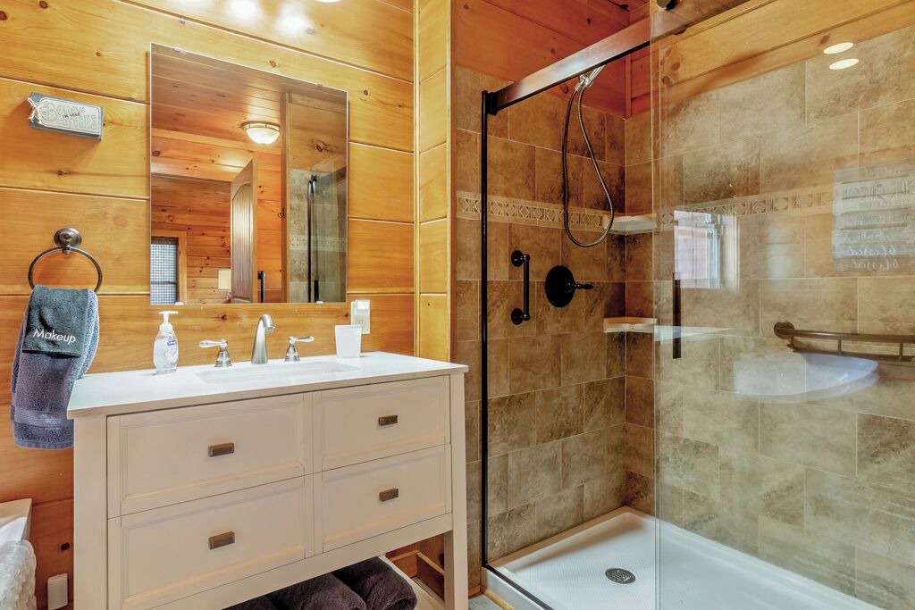 Photo of Bathroom in Rutherfordton