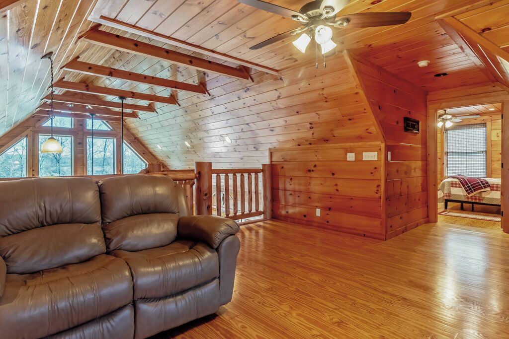 Photo of Livingroom in Rutherfordton
