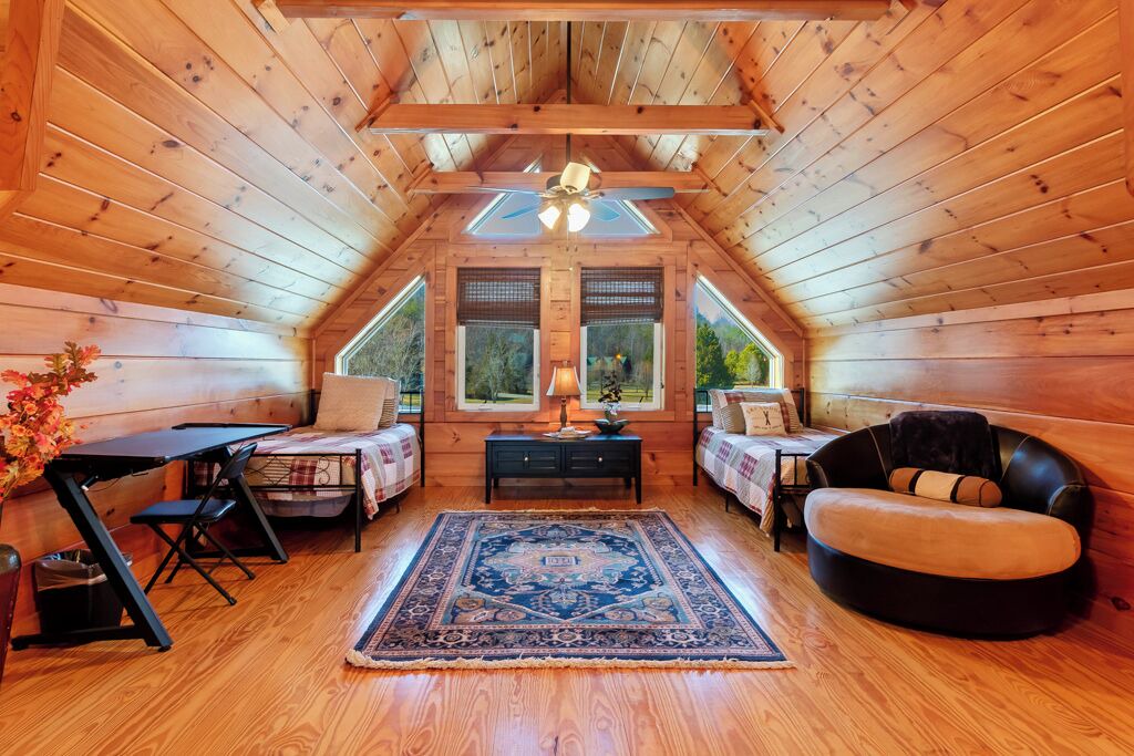 Photo of Bedroom in Rutherfordton