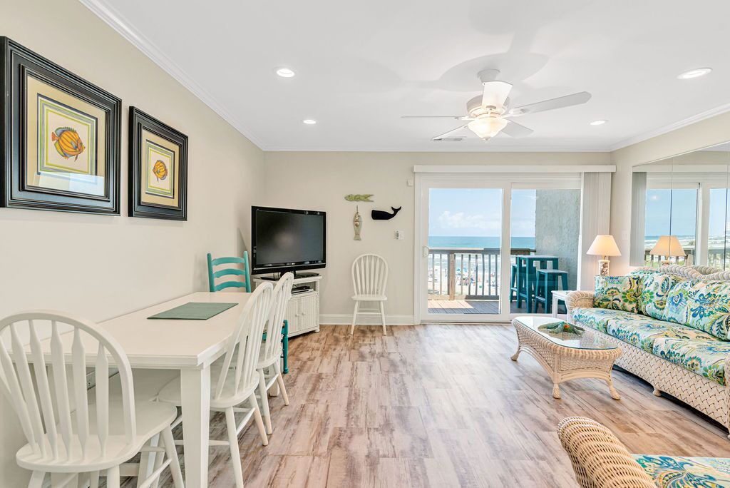 Photo of Others in Emerald Isle