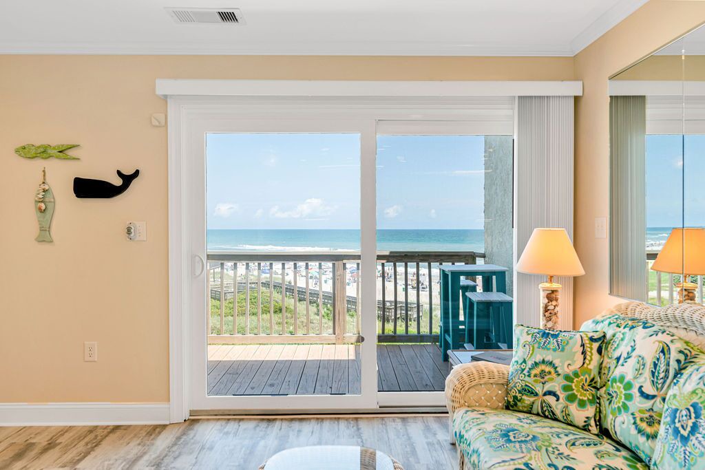 Photo of Others in Emerald Isle