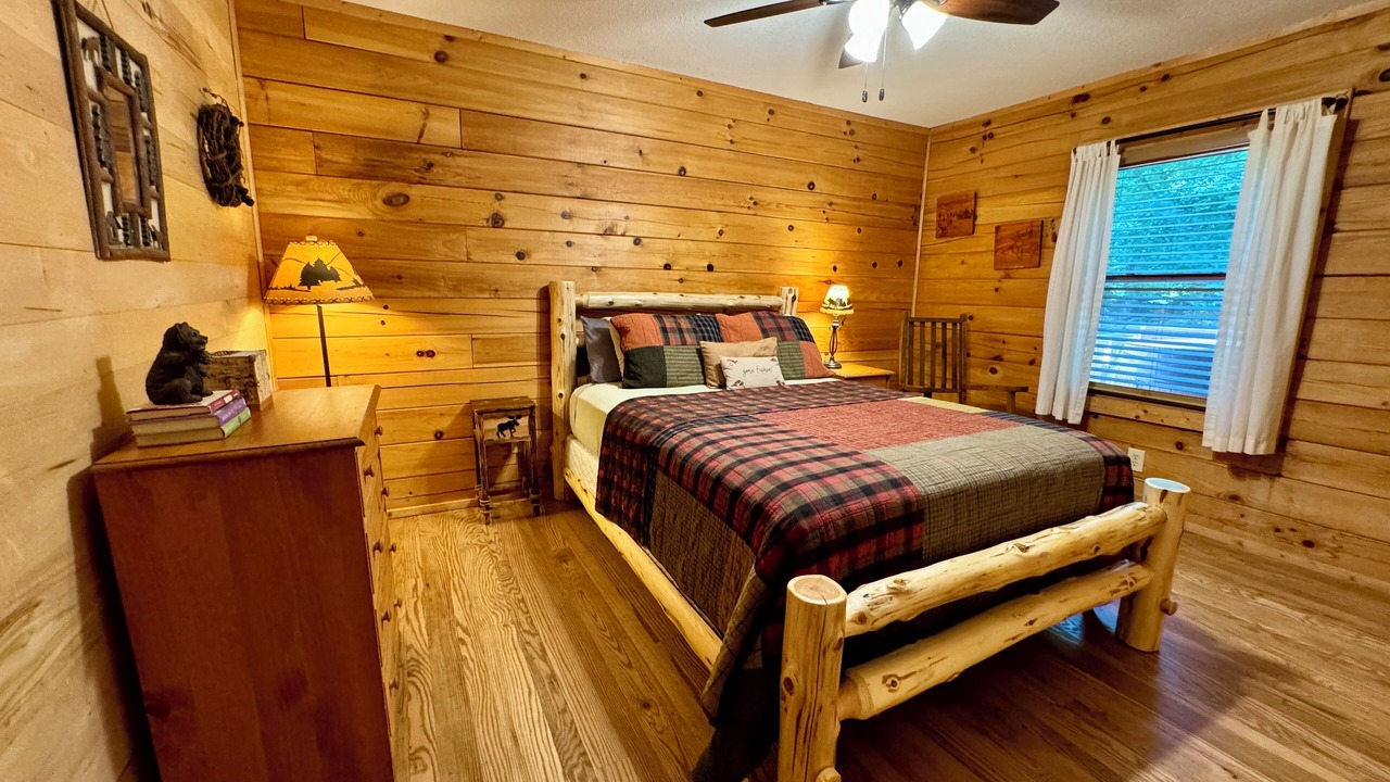 Photo of Bedroom in Robbinsville