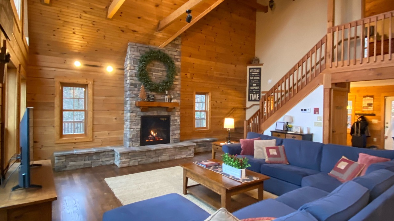Photo of Livingroom in Blowing Rock