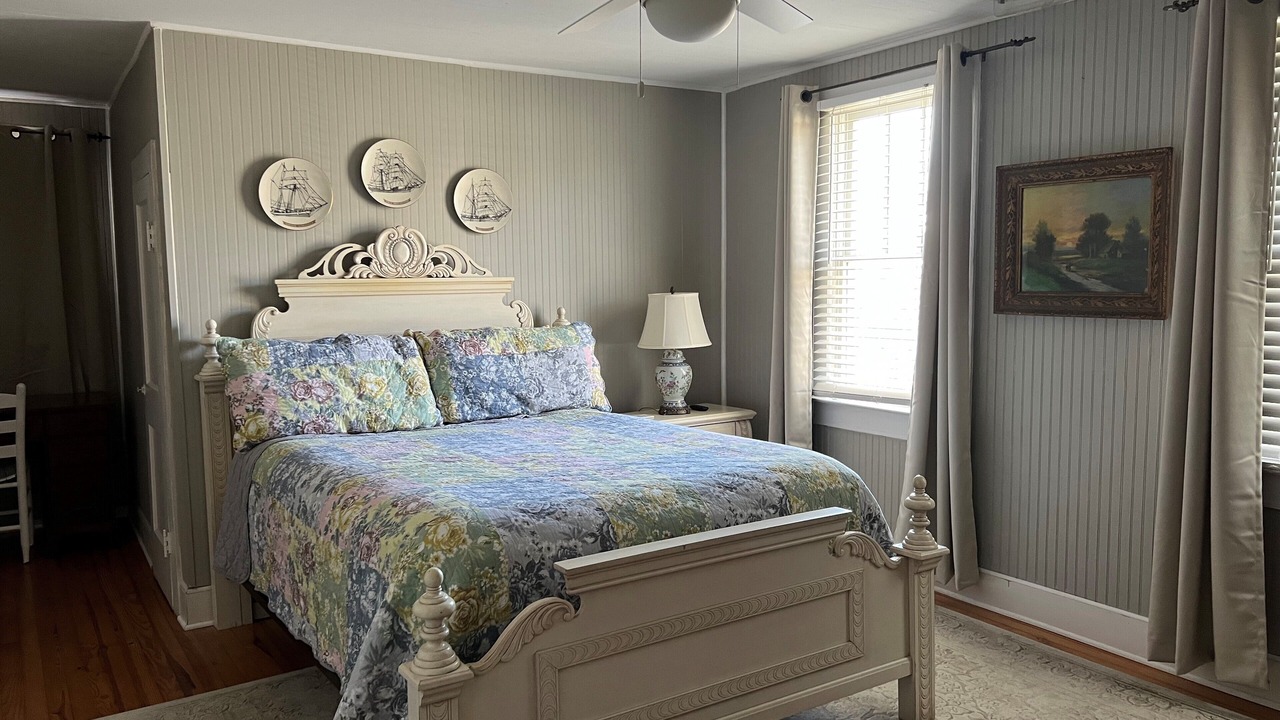 Photo of Bedroom in Oriental