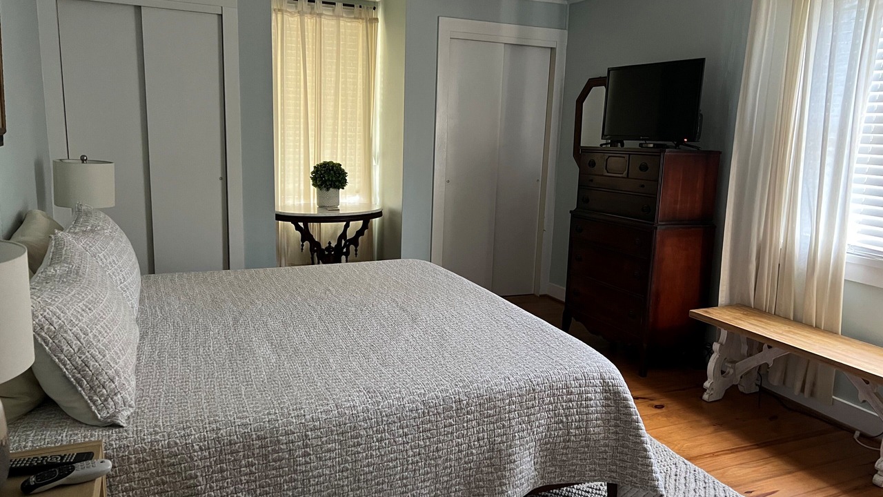 Photo of Bedroom in Oriental