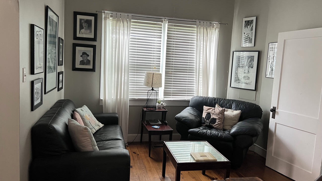 Photo of Livingroom in Oriental