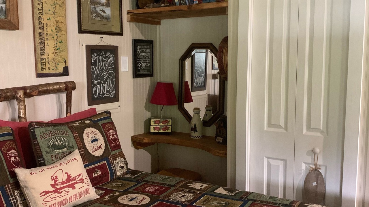 Photo of Bedroom in Altamont