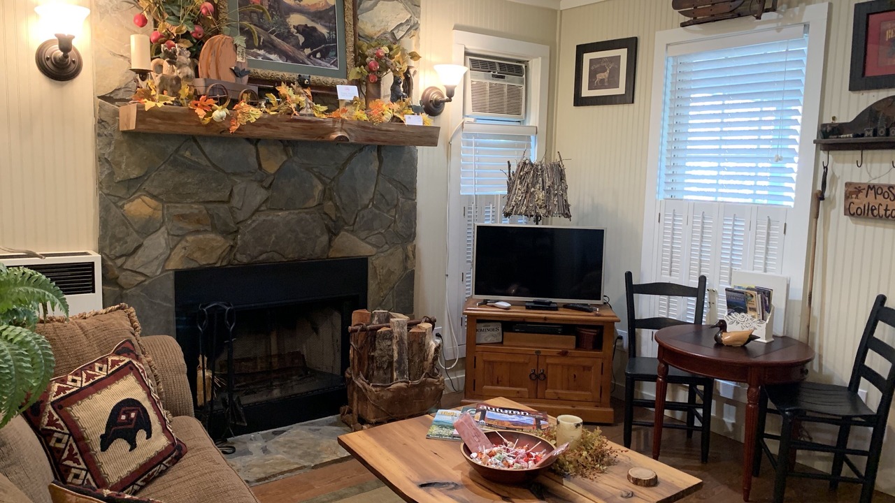 Photo of Livingroom in Altamont