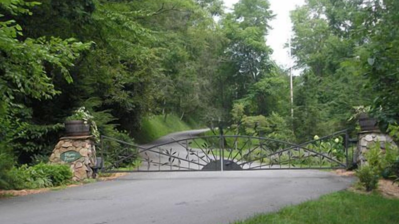 Photo of Others in Topton