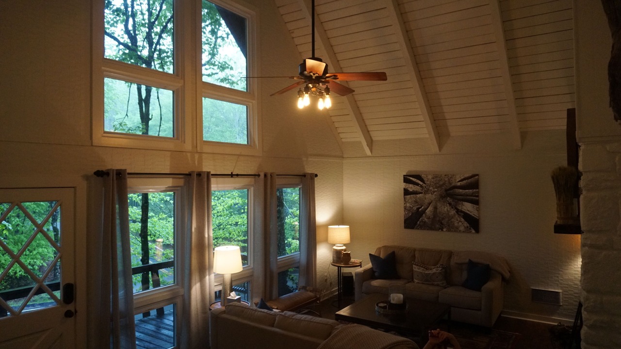 Photo of Livingroom in Charter Hills