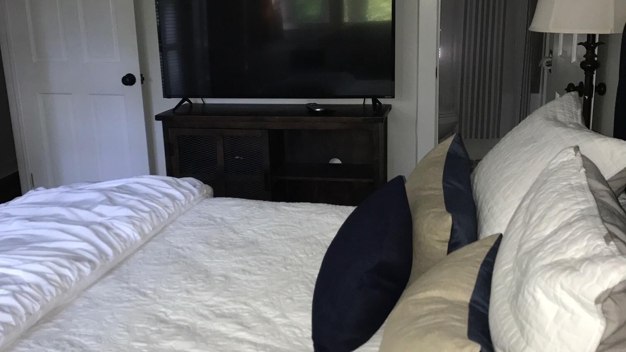 Photo of Bedroom in Charter Hills